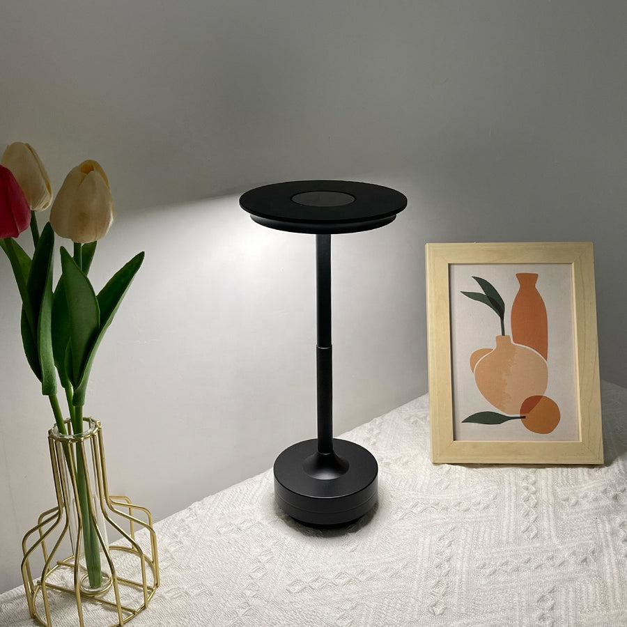 Contemporary Nordic Home Enhancement: Sleek Cordless LED Table Lamp for Luxury Dining Spaces