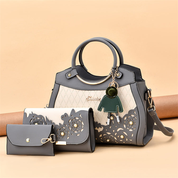 Chic and Versatile Discover the Latest Trio of Women's Crossbody Handbags